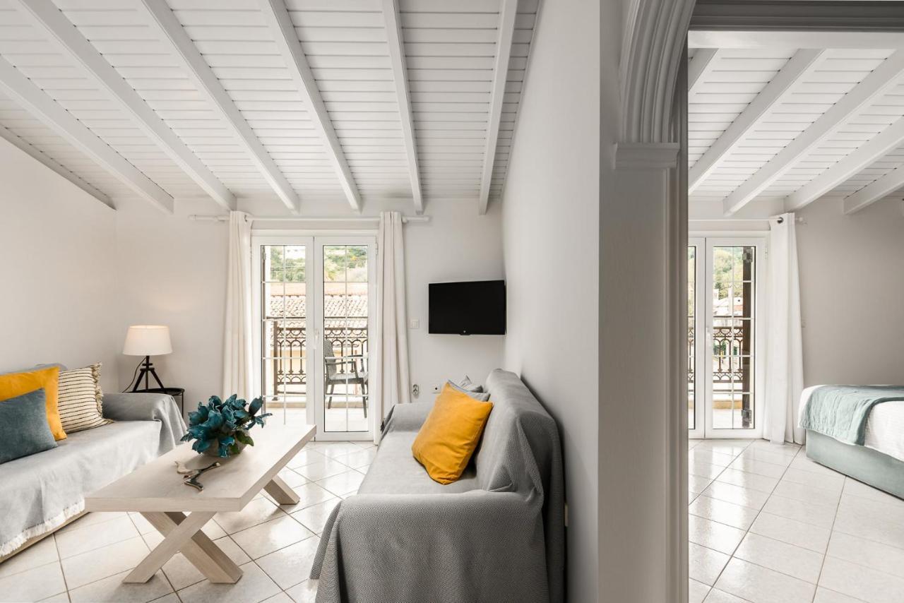 The Seaview Corner Apartments By Konnect, Ipsos Corfu Exterior foto